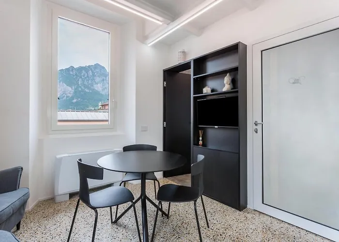 Varenna Amorevole Dimora In * Lecco